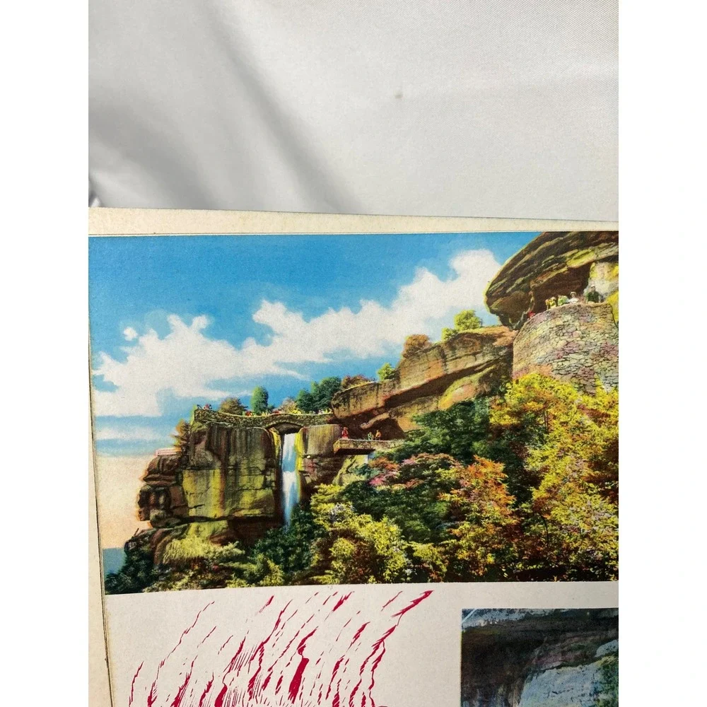 Vintage Rock City Gardens Souvenir Book Lookout Mountain‎ 1953 Curt Teich
